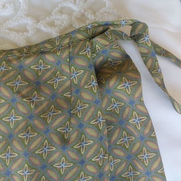 Gap Rayon Wraparound Skirt - Picture 2 of 8